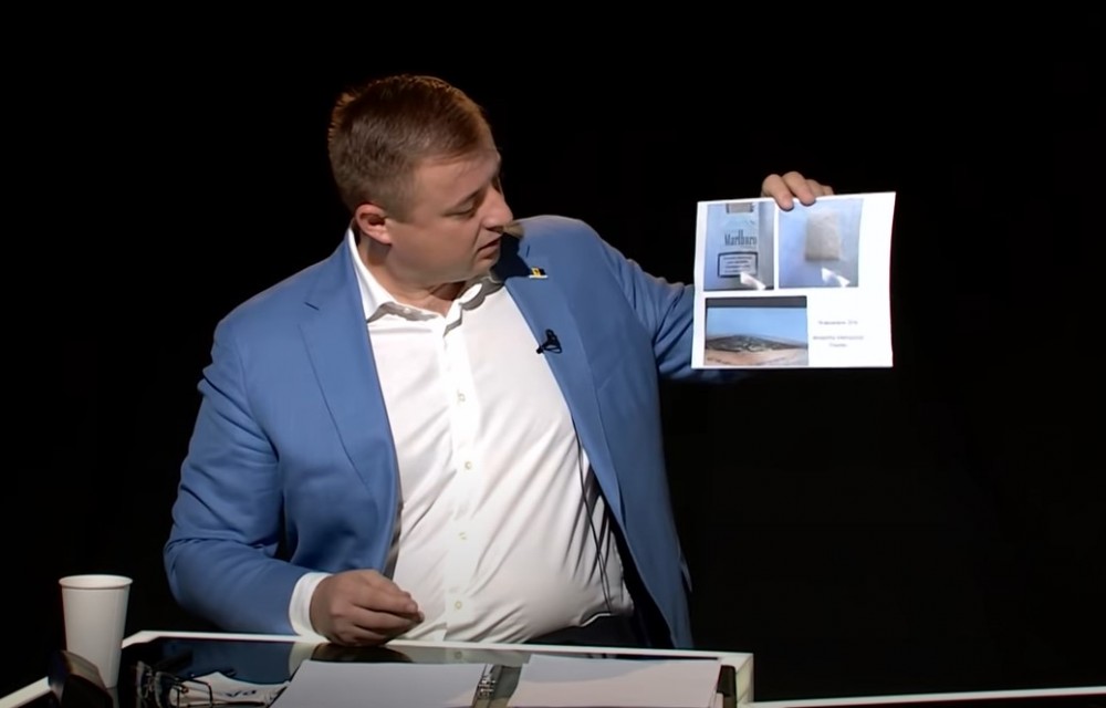 Un candidat la alegerile parlamentare ar fi fost prins cu droguri la aeroport. Cavcaliuc îi oferă 72 de ore pentru a se retrage din cursă